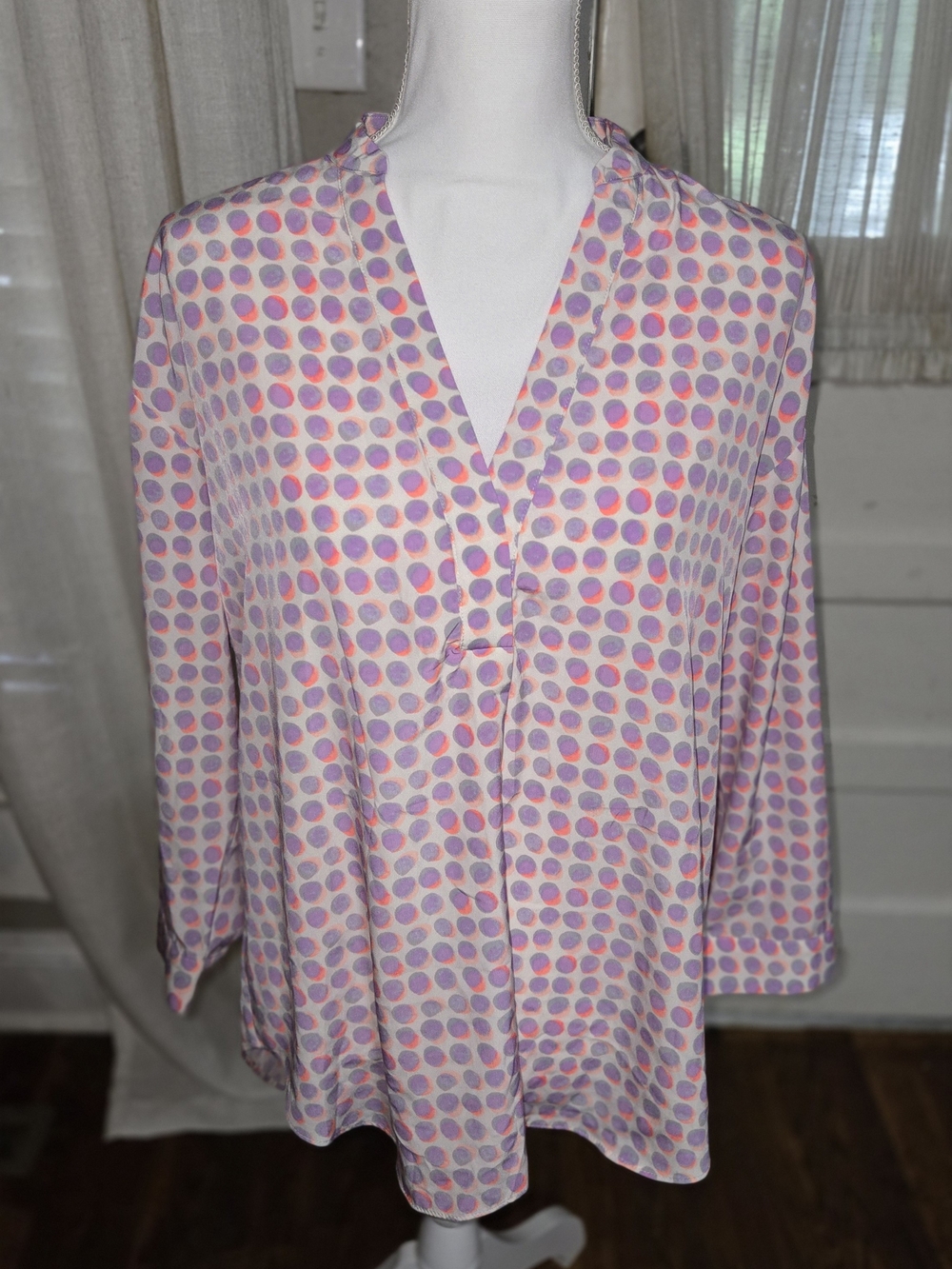 Women’s Pink & Purple Dot V-Neck Blouse
